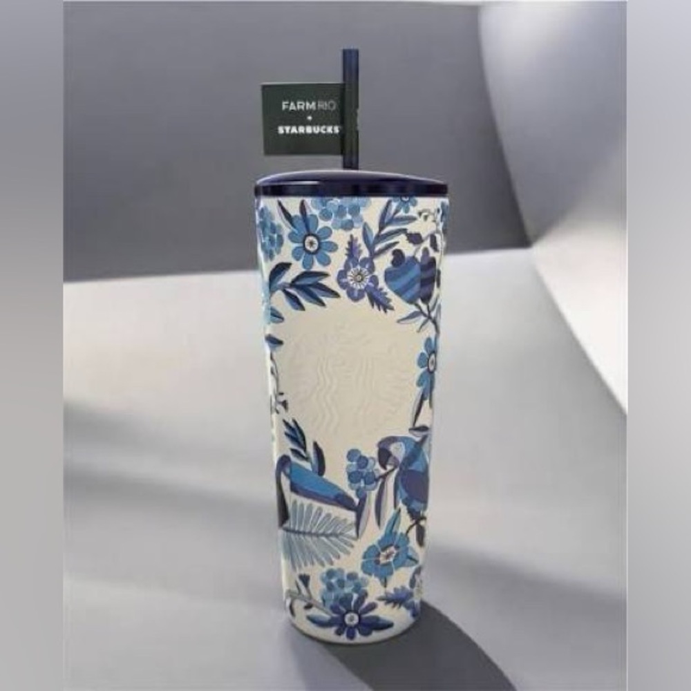 NWT Starbucks Farm Rio Limited Edition Blue & White Tropical Print Tumbler.